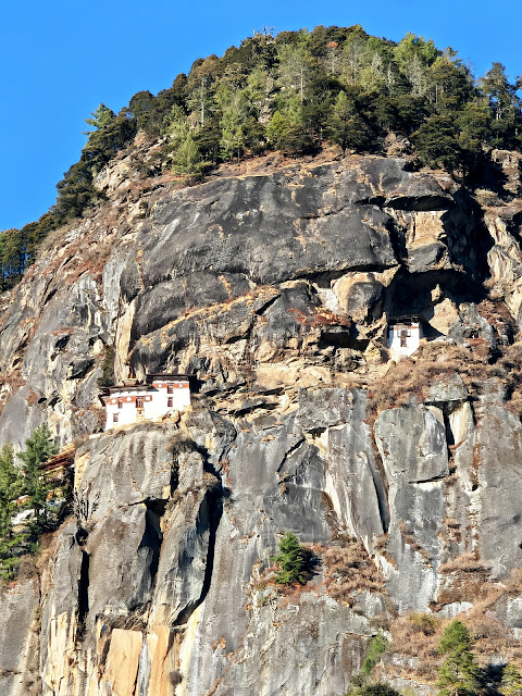 Tiger's_Nest_Paro_Taktsang_Bhutan