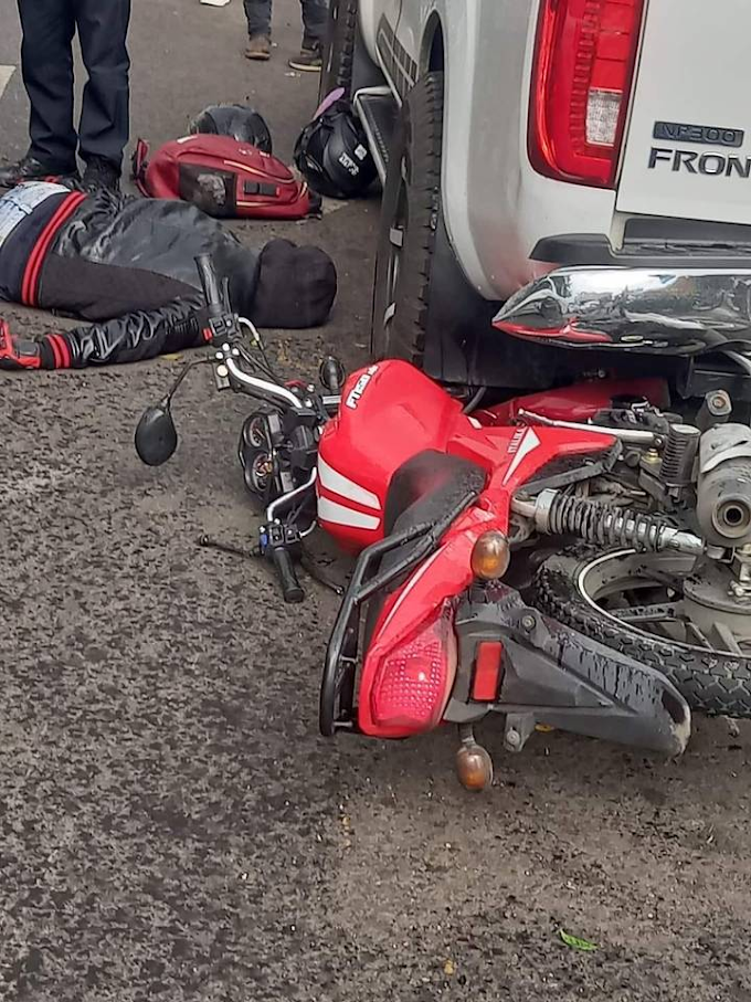 Fallece motociclista al impactarse contra camioneta en Iztapalapa