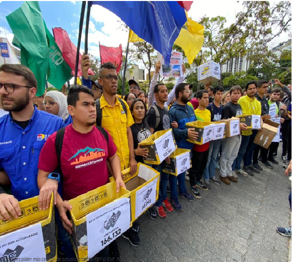 Venezuela: Jóvenes toman Caracas y le exigen al CNE actualización del REP