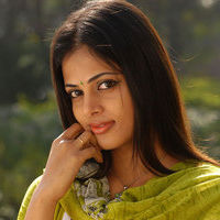 Malayalam Film Actress Sindhu Menon Hot Sexy HD Wallpaper Navel Queens