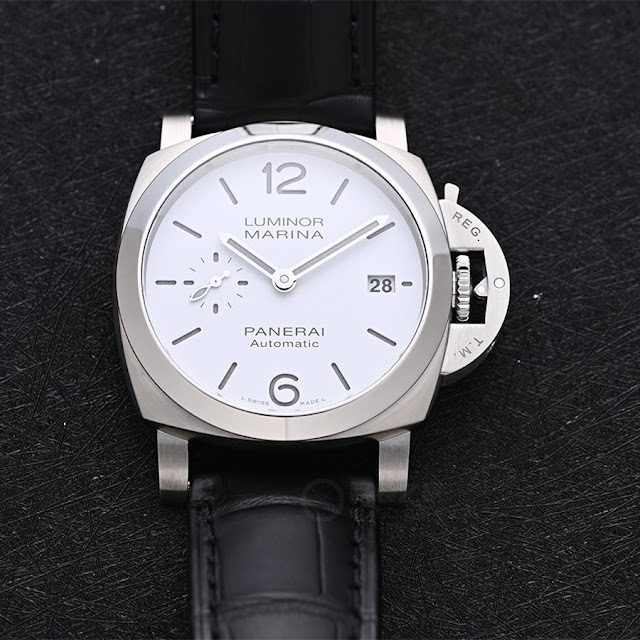 Revise el reloj réplica Panerai Luminor Marina de 40 mm con esfera blanca