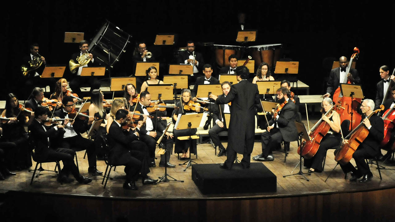 Orquestra Sinfônica Municipal se apresenta neste domingo, no Shopping Park Botucatu