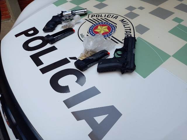 Policia Ambiental apreensão de arma de fogo em Miracatu