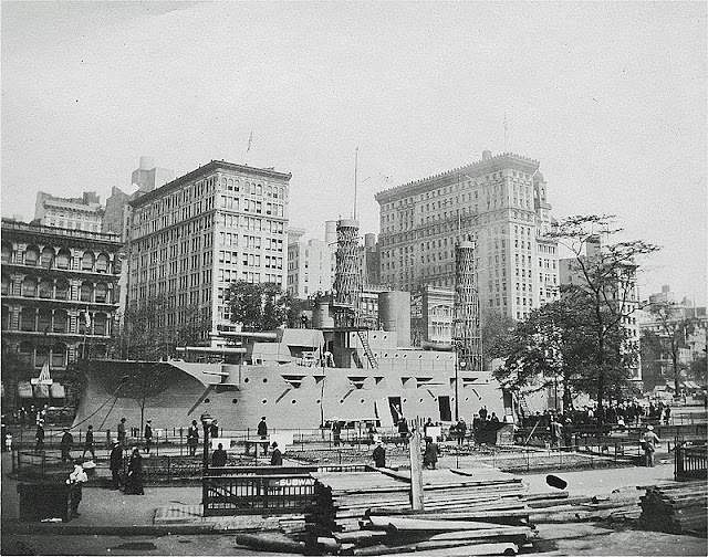 Fotografías del buque acorazado USS Recruit en Manhattan (1917-1920)