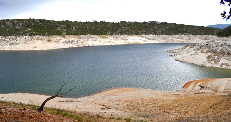 Embalse de El Atazar. Puentes Viejas.