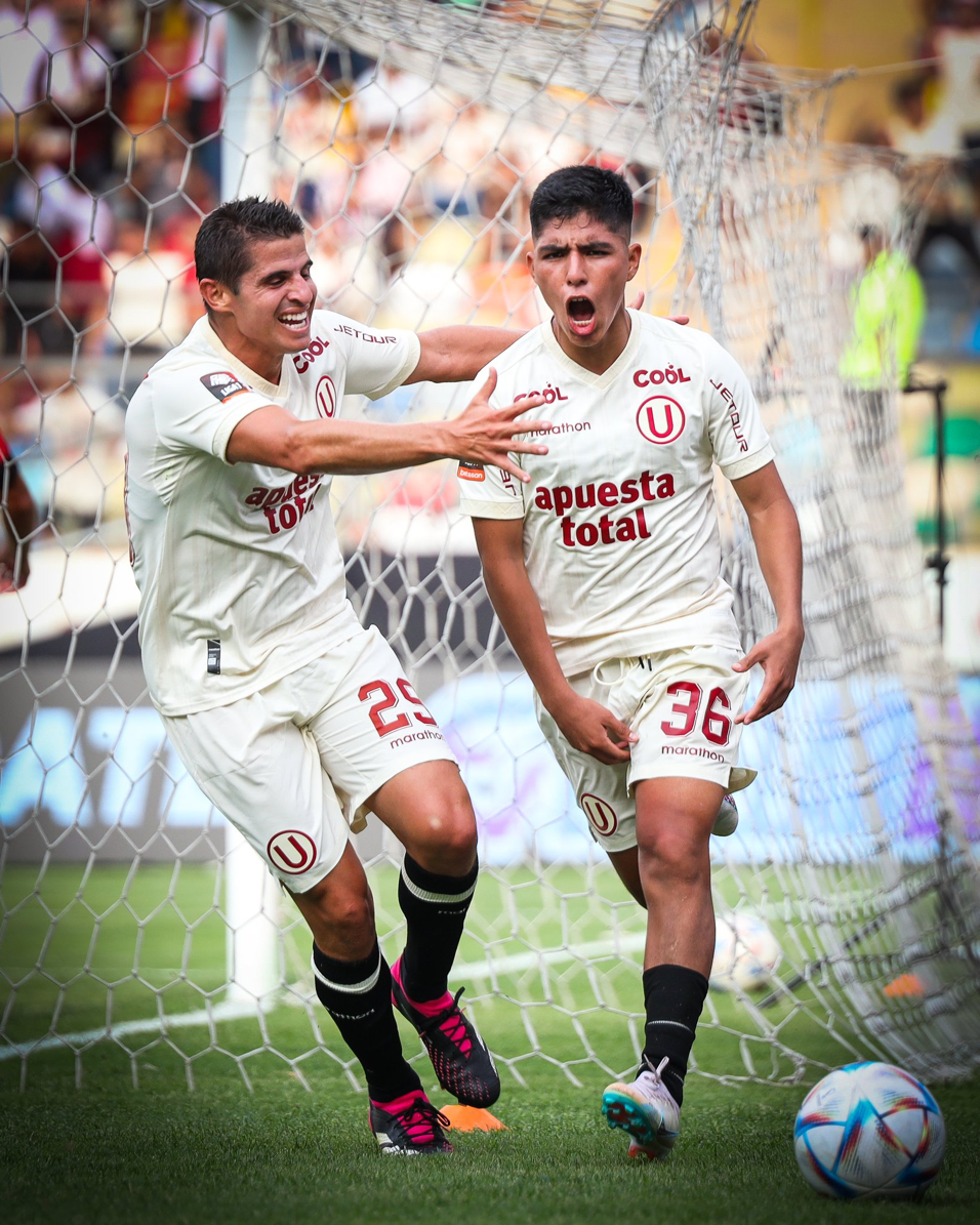 UNIVERSITARIO GANA Y RESPIRA EN LA LIGA 1