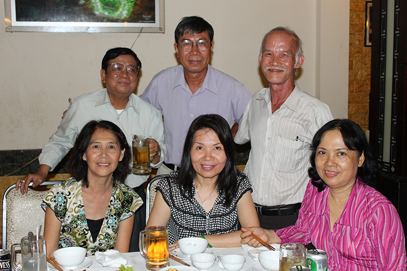 05 May 2010 Chị Phạm Ngọc Quế, Texas,  về thăm nhà