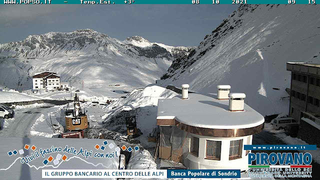 Webcam Passo Stelvio (2760 m). (Foto: 08.10.2021)