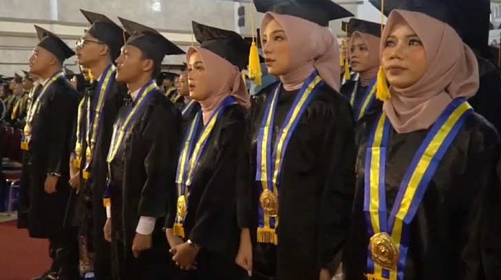 Wisuda 580 Mahasiswa, Rektor UPN Veteran Yogyakarta Minta Wisudawan Tingkatkan Kemampuan Adaptif 