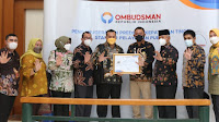 Walikota Bekasi Dapat Penghargaan Pelayanan Terbaik Ke IV Dari Ombudsman RI