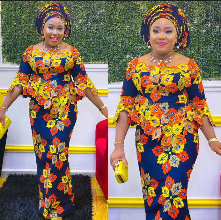 Ankara Skirt and Blouse Styles for Ladies this Christmas Celebration