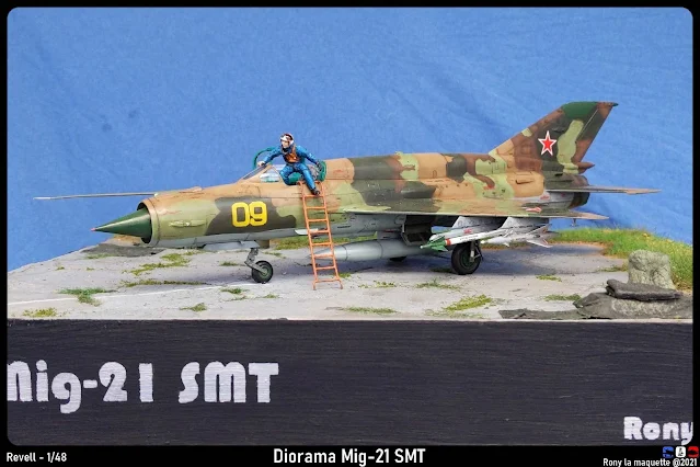 Diorama Mig-21 SMT.