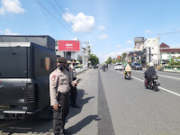 Satsamapta Gelar Imbauan Prokes di Jalan Sudirman