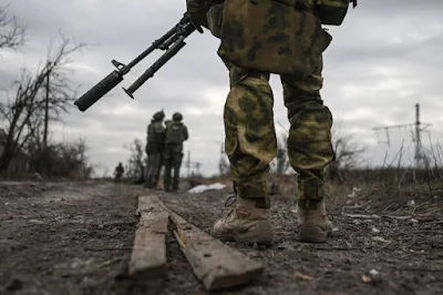 Jammu And Kashmir: Terrorists kidnapped two army soldiers, one was safe, body of one was found