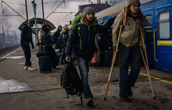 [FOCUS] 🔴 Ukraine : Couloirs humanitaires sans issues et ras le bol d’Emmanuel Macron... Retour sur ce douzième jour de conflit - VIDEO