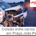 Colisão entre carros no trevo em Praça João Pessoa 