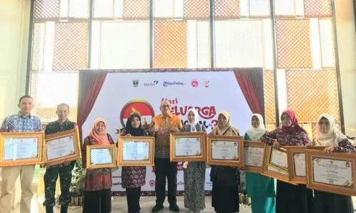 Puncak Peringatan Harganas Ke-30, Padang Raih 10 Penghargaan