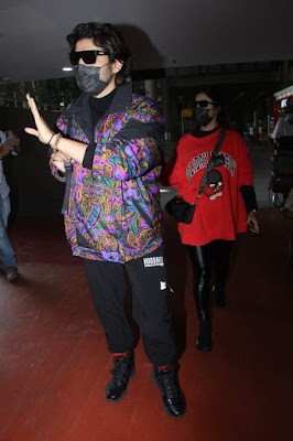 Gurmeet Choudhary and Debina Bonnerjee spotted at Airport