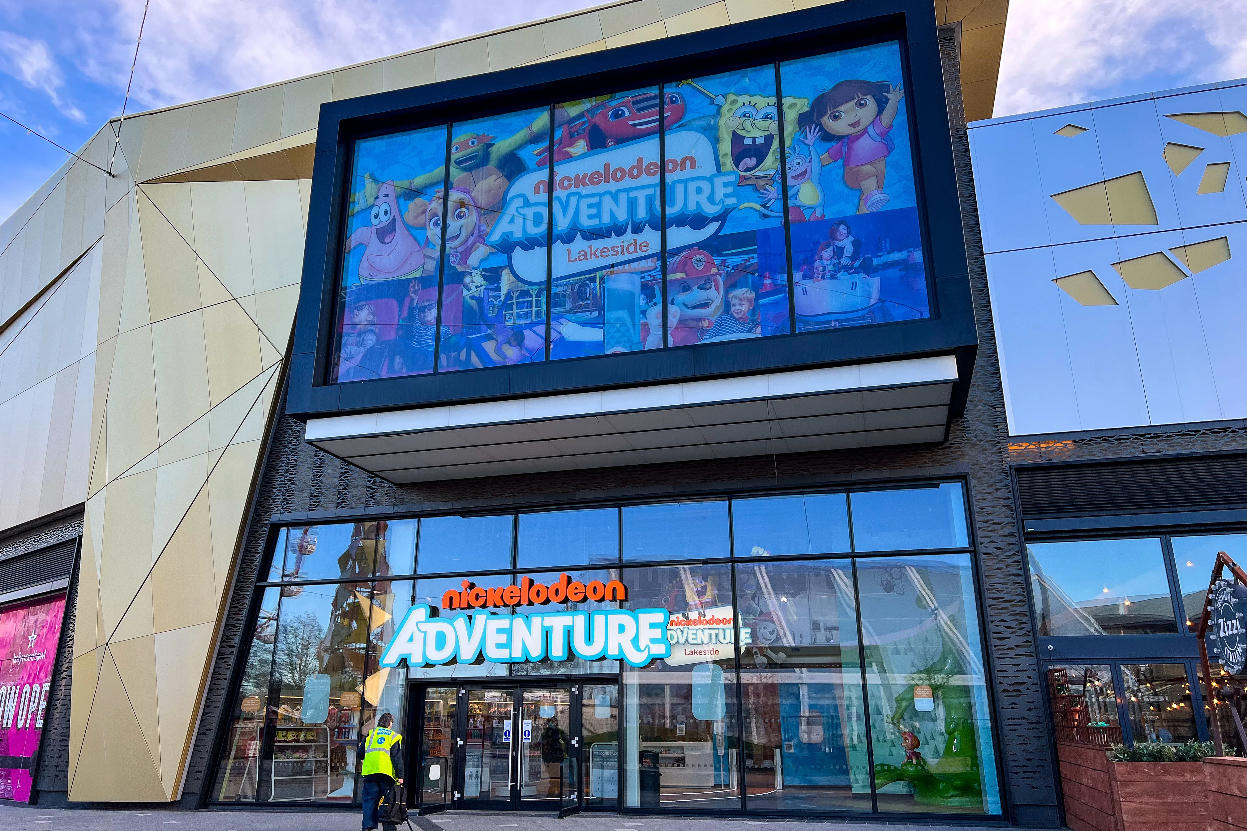 The outside of Nickelodeon Adventure lakeside shopping centre when we visited January 2022