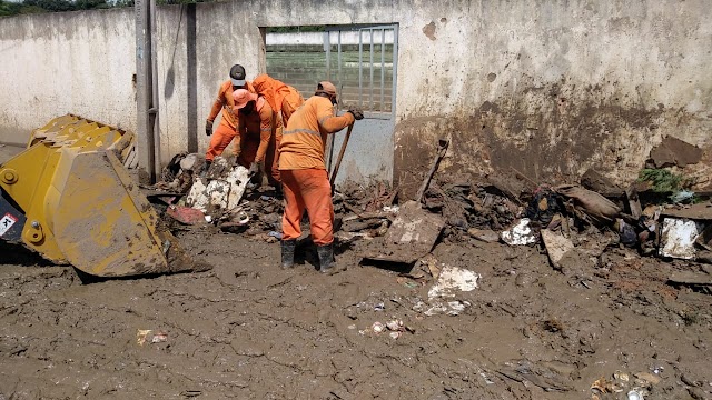  Limpeza das ruas no distrito de Nova Alegria, em Itamaraju, tiveram continuidade durante a semana passada