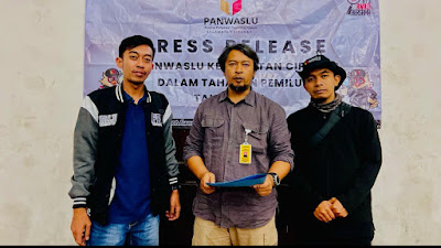 Panwascam Cipanas Pantau Pendistribusian Logistik Pemilu