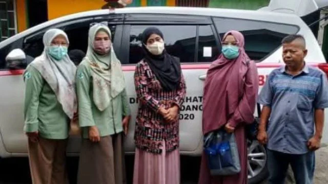 Siap Berikan Layanan Kesehatan Terbaik, Ini Daftar Kontak Dokter Warga Kota Padang