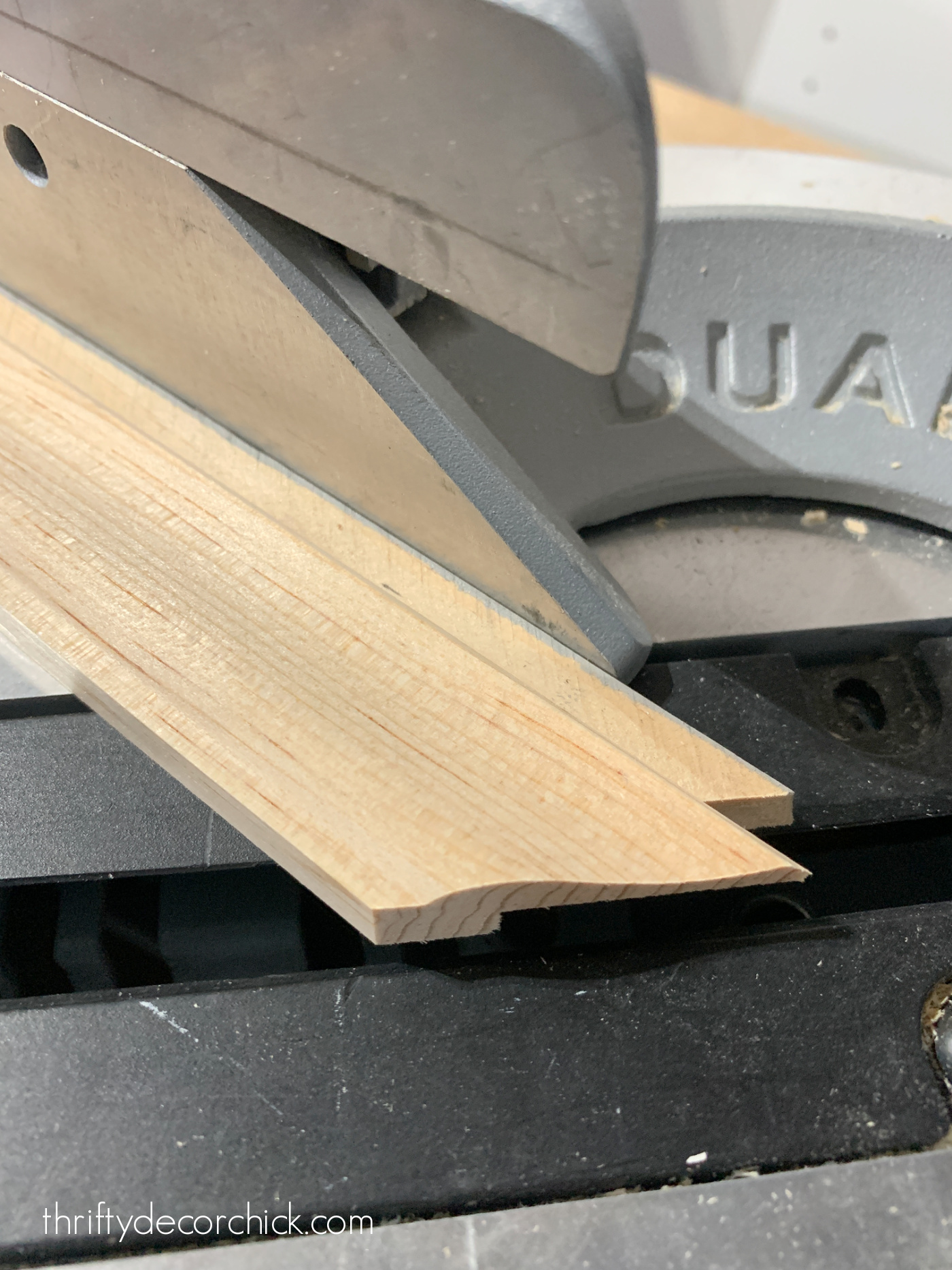 how to cut uneven molding