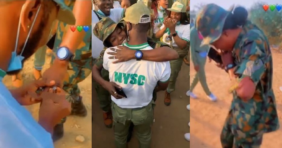 Kwara Corps Member Proposes To Female Soldier At NYSC Camp