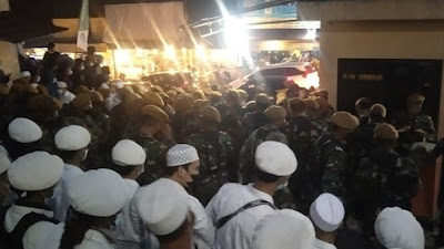 Panik! Aparat Gabungan TNI-Polri Dikerahkan, Kawal Milad FPI di Masjid Attaawun Cisarua Bogor