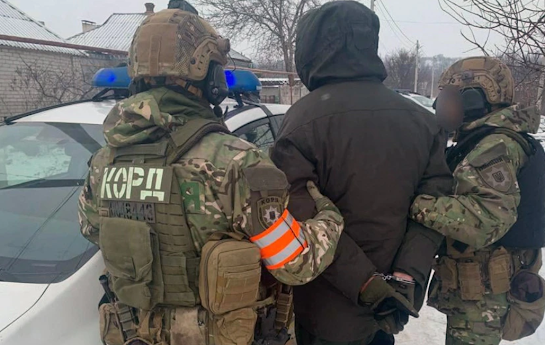 A Ukrainian soldier arrested after shooting kills 4 fellow soldiers and 1 civilian