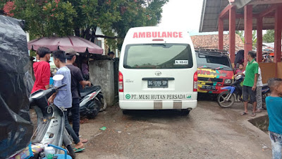 Angkutan Kayu MHP Telan Korban, Dikabarkan Warga Beruge Darat Meninggal Tertimpa Kayu 