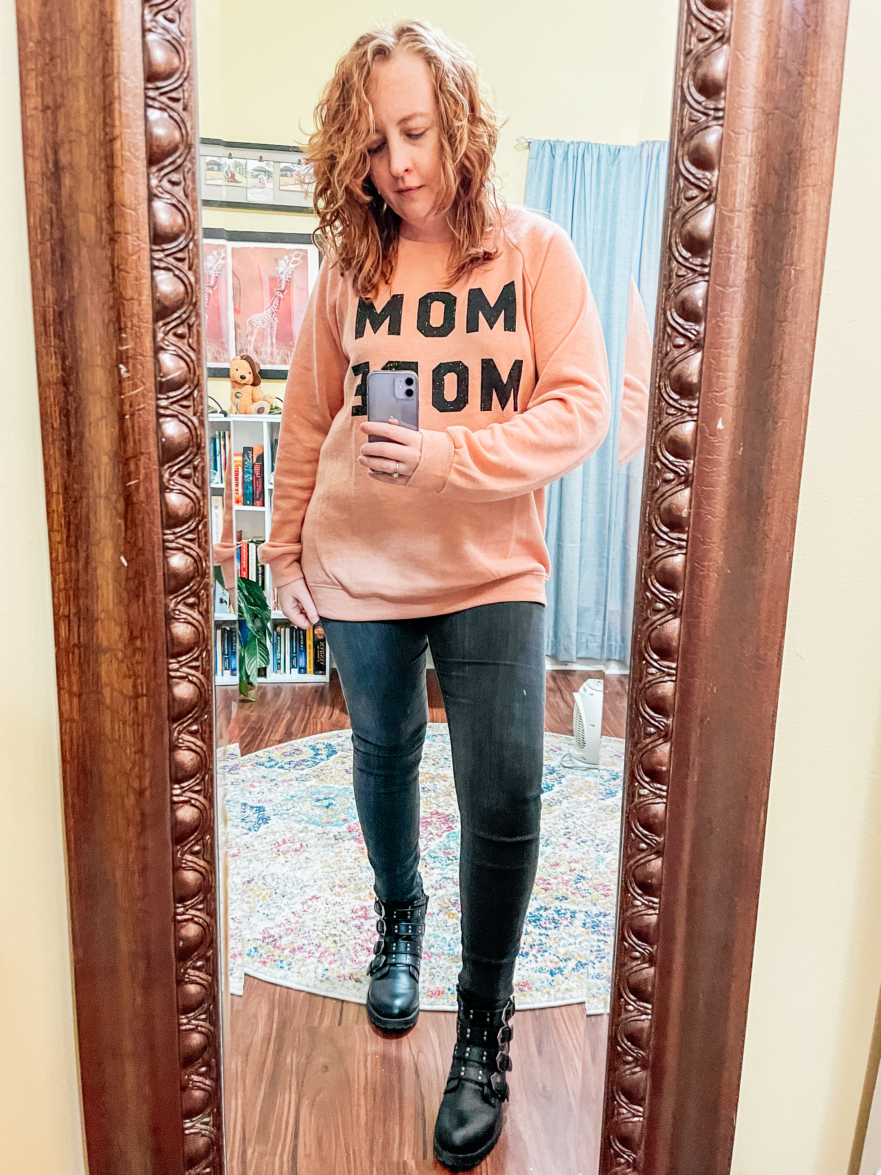 mom-mode-sweatshirt