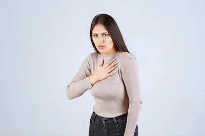 Women in pain of Heart Attack - Women Steps