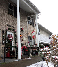 Christmas Front Porch and Yard, Christmas Home Tour, 2023