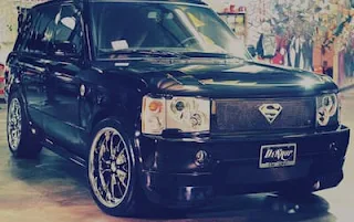 Range Rover Superman