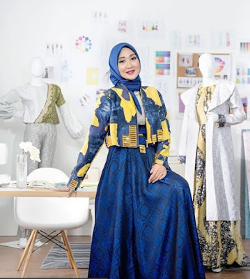 Model gamis lebaran dian pelangi terbaru