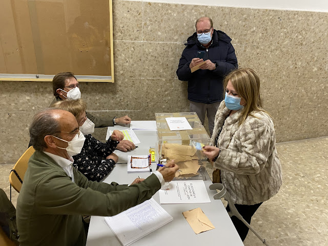La participación en las elecciones cae 4 puntos a las 14 horas - 13 de febrero de 2022