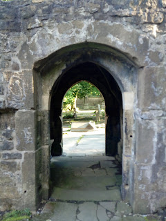 <img src="St Thomas a'Becket Heptonstall, Calderdale.jpeg" alt="derelict churches, ruins">