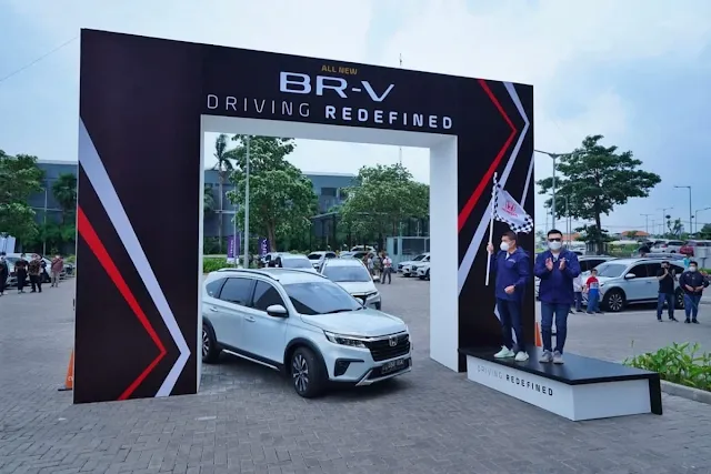 Handover Ceremony BR-V Surabaya