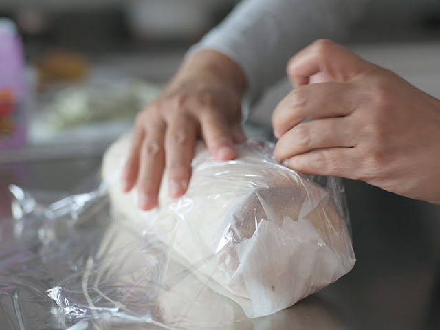 Wrap with cling film and refrigerate
