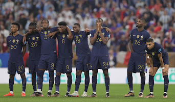 petition : "France" (farce) wants to REPEAT the World Cup final. Yes please to see them losing again