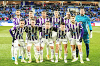 REAL VALLADOLID C. F. Temporada 2021-22. Joaquín, Óscar Plano, Gonzalo Plata, Javi Sánchez, Nacho, Roberto. Sergio León, Luis Pérez, Roque Mesa, Álvaro Aguado, Shon Weissman. S. D. HUESCA 3 REAL VALLADOLID C. F. 2. Viernes 03/12/2021, 21: 00 horas. Campeonato de Liga de 2ª División, Liga SmartBank, jornada 19. Huesca, estadio El Alcoraz: 4.218 espectadores. GOLES: ⚽1-0: 12’, Adolfo Gaich. ⚽2-0: 21’, Ignasi Miquel. ⚽2-1: 63’, Gonzalo Plata. ⚽3-1: 80’, Jaime Seoane. ⚽3-2: 90+4’, Kike Pérez.