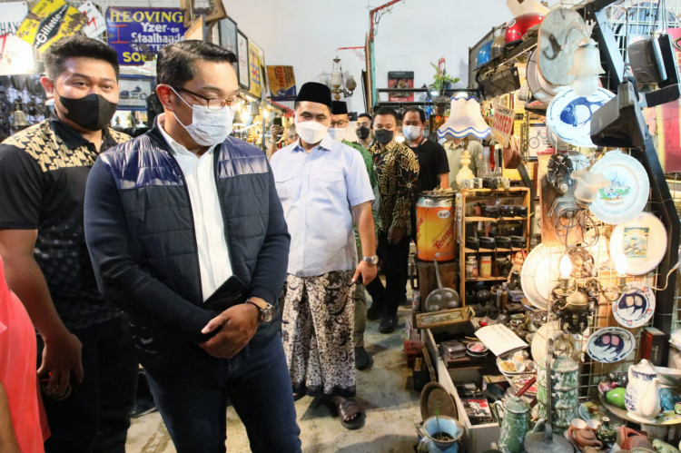 Ridwan Kamil Tertarik Investasi Setelah Diajak Keliling Kota Lama Oleh Taj Yasin