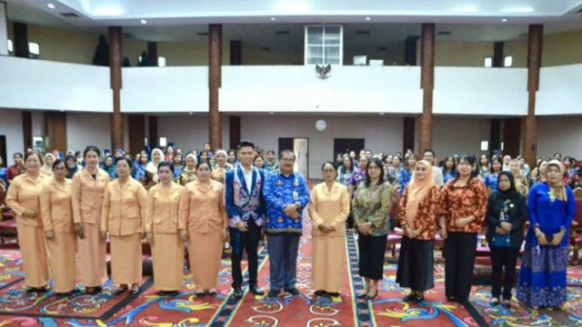DWP Kutai Barat Gelar Pelatihan Public Speaking bersama News Presenter TVRI Nasional “Fedri Ramadhan"