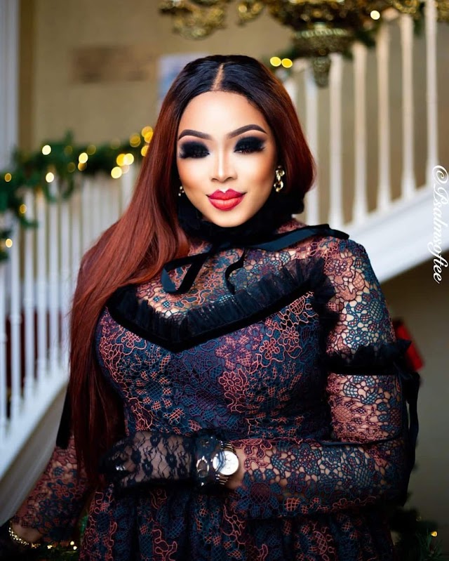 Celebrating London Fashion Stylist & Influencer,Aisha Akande,As She Adds+1