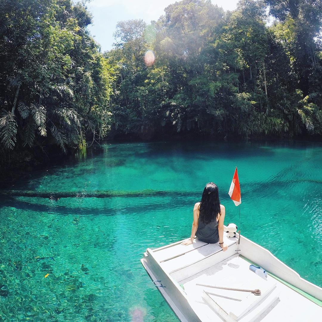 Danau Labuan Cermin di Berau Kaltim