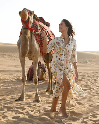 Caterina Balivo foto di oggi nel deserto 30 ottobre