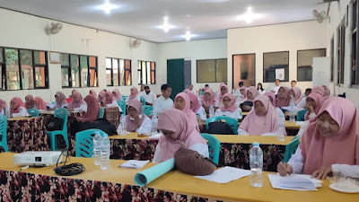 MGMP IPS Kabupaten Pasuruan Giat Open Lesson di SMPN 1 Pandaan