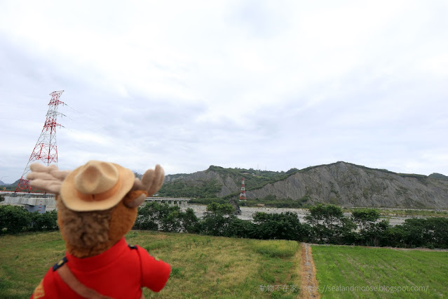 遠眺利吉惡地