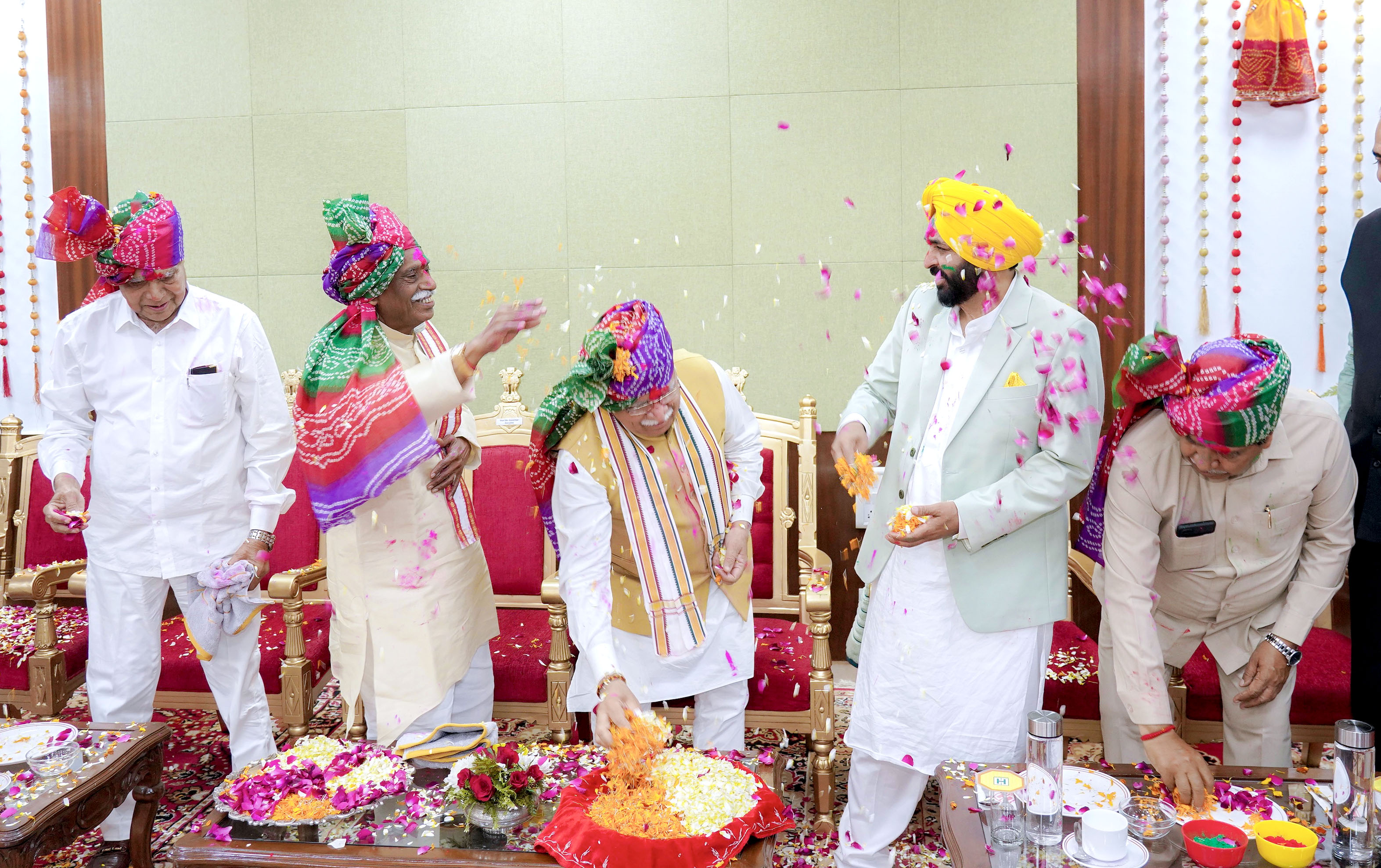 Punjab Chief Minister Bhagwant Mann on Thursday participated in 'Holi Milan Samaroh' at Haryana Raj Bhawan.